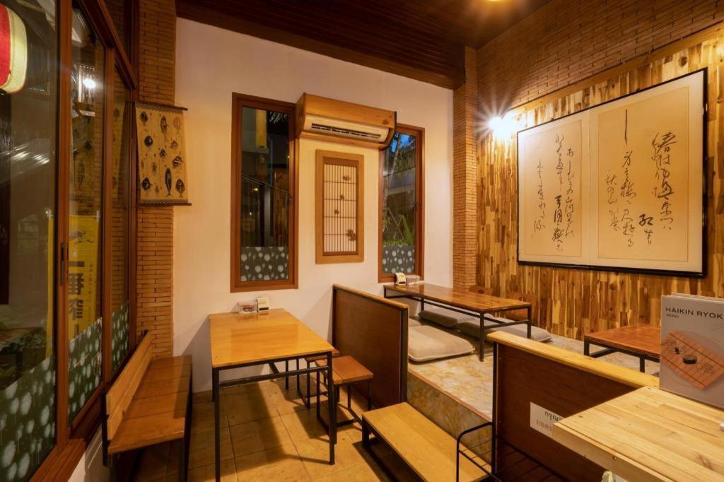 Haikin Ryokan Chiang Mai Exterior foto